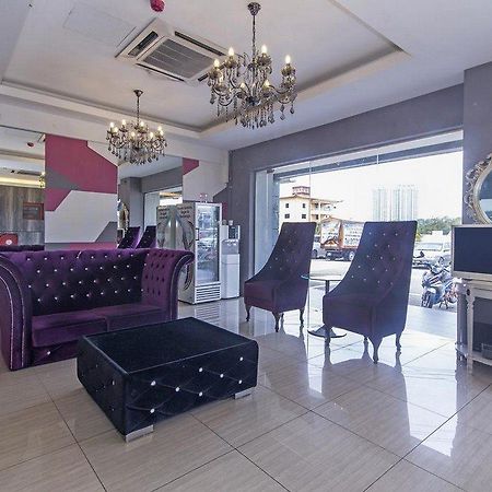 I-Hotel @ Johor Bahru Eksteriør billede