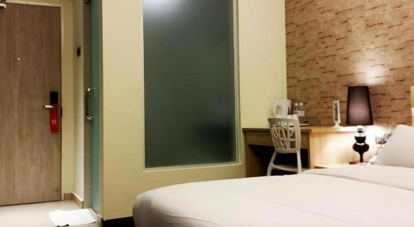 I-Hotel @ Johor Bahru Eksteriør billede